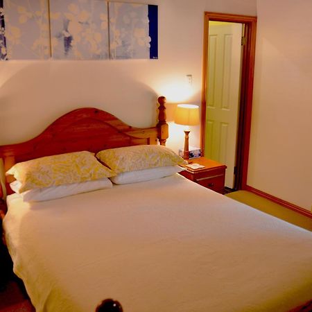 Rosemoore Bed & Breakfast Perth Esterno foto